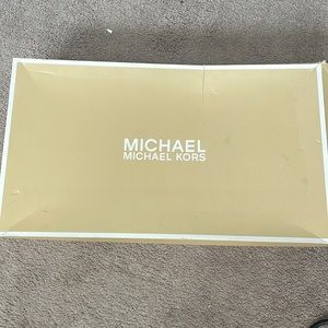 Michael Kors Regina platform boots***LAST CHANCE